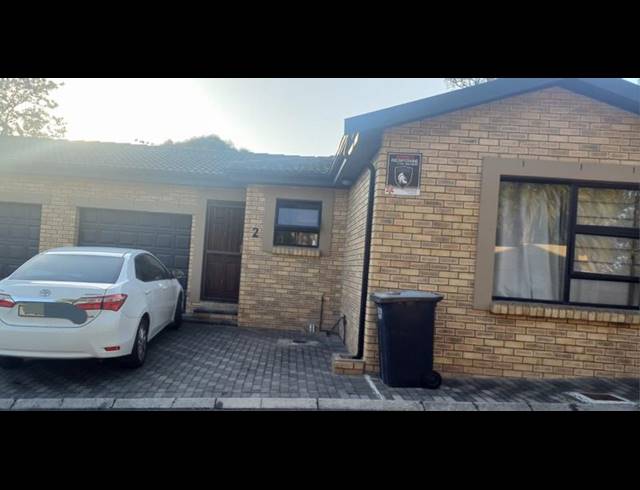 2 BEDROOM PROPERTY TO RENT IN PROTEA HEIGHTS